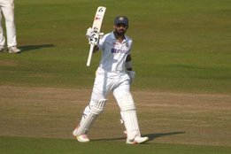kl-rahul-may-play-first-test-against-england-and-can-be-seen-opening-with-rohit-sharma-also-rishabh-pant-returns