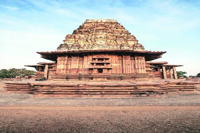 काकतीय रूद्रेश्वर (रामप्पा) मंदिर को अब विश्व धरोहर की सूची में शामिल कर लिया गया है। 
फाइल फोटो।