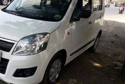 32 kmpl माइलेज वाली Maruti WagonR खरीदें 1.2 लाख में, पसंद न आने पर कंपनी में करें वापस