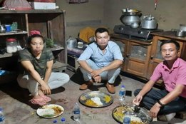 mirabai-chanu-reaches-home-after-returning-with-silver-medal-from-tokyo-people-raised-questions-over-her-poverty-after-a-image-tweeted-by-cm-advisor