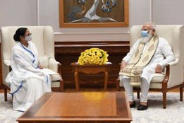 modi, mamata banarjee