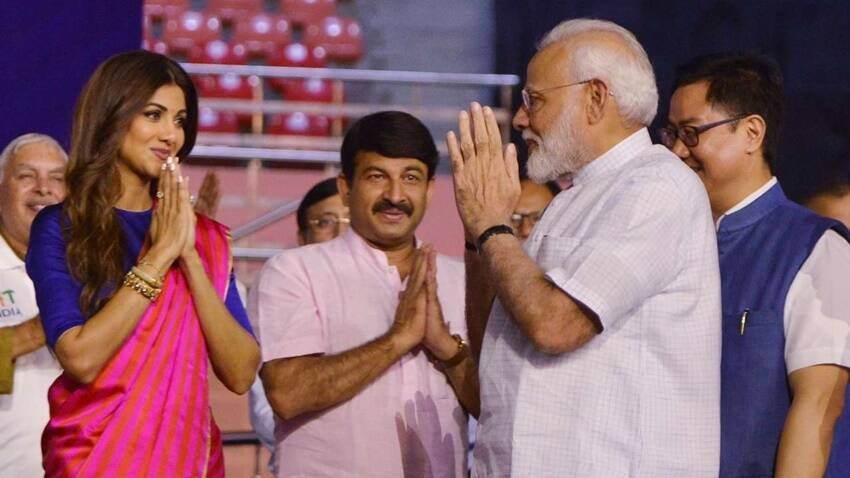 बता दें कि शिल्पा शेट्टी के पति राज कुंद्रा का जबसे पोर्न फिल्मों के व्यापार में नाम शामिल होने की बात सामने आई है तभी से सोशल मीडिया में ये मामला सुर्खियों में है। (यह भी पढ़ें: राज कुंद्रा शिल्पा शेट्टी पर हार बैठे थे दिल, तलाक ले पत्नी के चरित्र पर उठाए थे सवाल )
