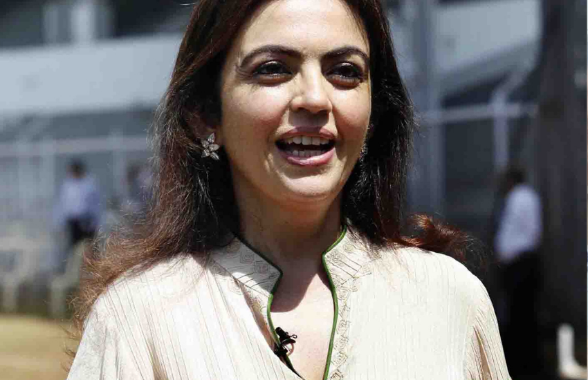 नीता ने बताया कि मायके से जब वह ससुराल आईं तो उन्हें बिलकुल वैसा ही माहौल मिला। ज्वाइंट फैमली में रहना ही उन्हें हमेशा से पसंद रहा है।( All Photos: Indian Express)