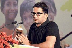 प्रियंका-राहुल गांधी में से कौन अच्छे तरीके से संभाल सकता है कांग्रेस अध्यक्ष की कुर्सी? प्रशांत किशोर ने बताई थी&nbsp;वजह