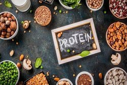 शरीर में इन 5 लक्षणों को न करें इग्नोर, हो सकता है प्रोटीन की कमी का&nbsp;संकेत