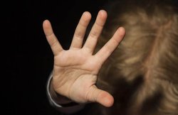 इंसान या हैवान: लिव इन पार्टनर के 7 साल के बच्चे को पहले पीटा फिर कुएं में फेंका, शव तैरने लगा तो निकालकर जमीन में दफना दिया