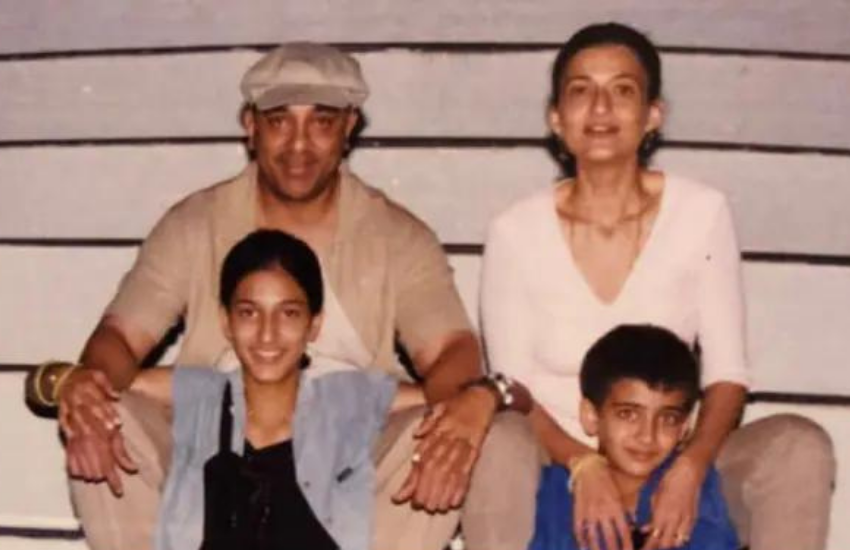 समाज के तानों के कारण कमल और सारिका ने शादी कर ली और इसके बाद बेटी अक्षरा का जन्म हो गया। शादी के कुछ सालों बाद कमल-सारिका का रिश्ता टूट गया और दोनों ने तलाक हो गया।