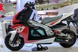 धांसू फीचर्स के साथ जल्द लॉन्च होगा TVS का ये इलेक्ट्रिक स्कूटर, देगा Bajaj Chetak को टक्कर