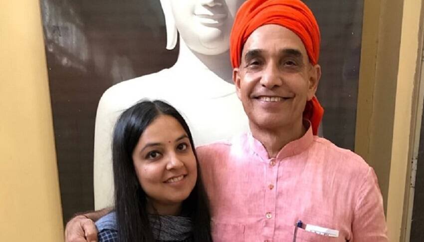 वहीं पूर्व मंत्री सत्यपाल सिंह और राम शंकर कठेरिया जैसे बीजेपी के चर्चित सांसदों के तीन बच्चे हैं। (यह भी पढ़ें: मुलायम से राजनाथ तक: किसी के 10 तो किसी की 8 संतान, जानिए UP के किस CM के कितने बच्चे )