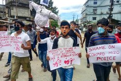 सीमा विवादः मिजोरम यात्रा न करें- असम की सलाह, रवीश का तंज- मोदी-शाह को वहां जाना हो तो सरमा से मंजूरी लेनी&nbsp;होगी?