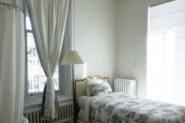 bed, bedroom