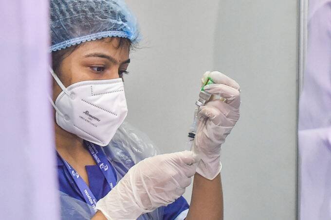 Srinagar, Man Dead for 60 Years, Shots of Vaccine, Corona