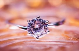 Gemstone, Gemstone benefits, heera ratna, heera pehnne ke fayde, Diamond ring benefits,