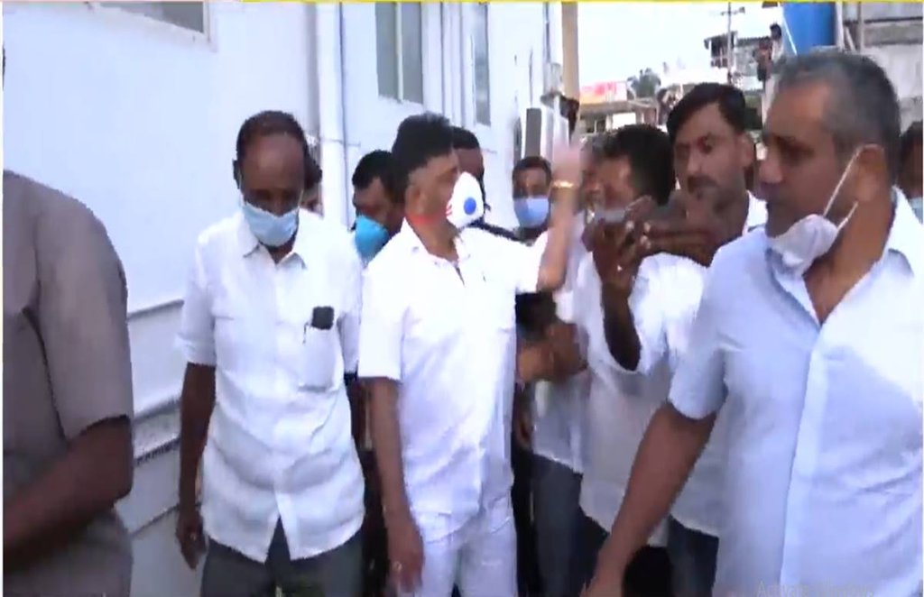 congress, dk shivkumar