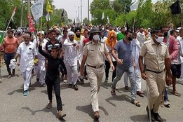 farmers, protest