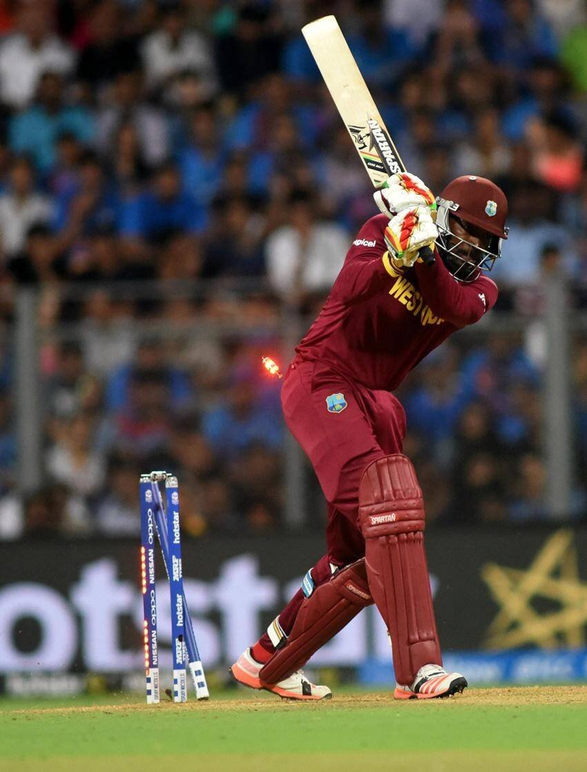 Virat Kohli,Chris Gayle