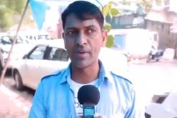 “मोदी जी सोचो…बड़े महल में प्रजेंटेशन देते हो, पर रोड पर आकर देखो”, यूं ‘भड़कते कट्टर मोदी भक्त का कांग्रेस नेता ने शेयर किया&nbsp;VIDEO