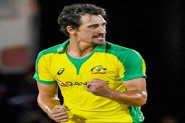 wi-vs-aus-mitchell-starc-dismantles-westindies-with-disastrous-bowling
