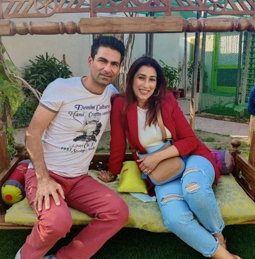 अपनी फील्डिंग से हर किसी का दिल जीतने वाले मोहम्मद कैफ ने पूजा यादव से लव मैरिज की है। पूजा नोएडा की रहने वाली हैं। दोनों के दो बच्चे हैं।
