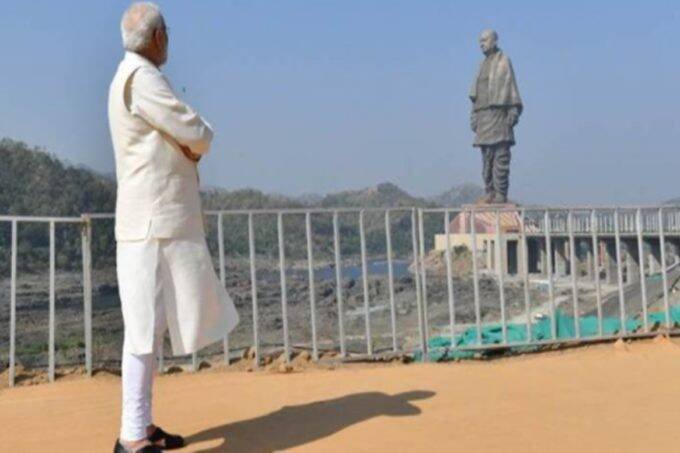 narendra modi, ragini nayak, sardar patel statue
