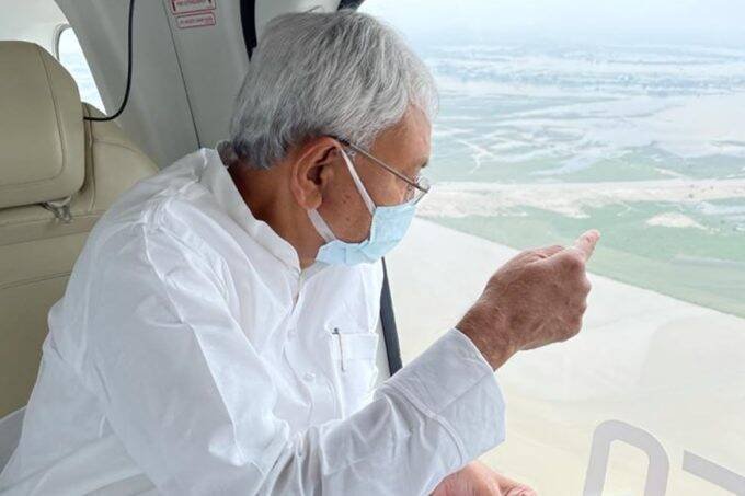Bihar Flood, Nitish Trolled