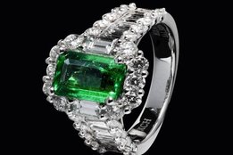 Panna Stone, Panna gemstone, panna pehnne ke fayde, emerald stone, emerald stone ring, emerald stone benefits,