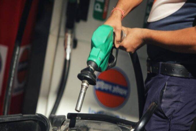 petrol, rubika liyaquat, petrol price hike petrol, rubika liyaquat, petrol price hike