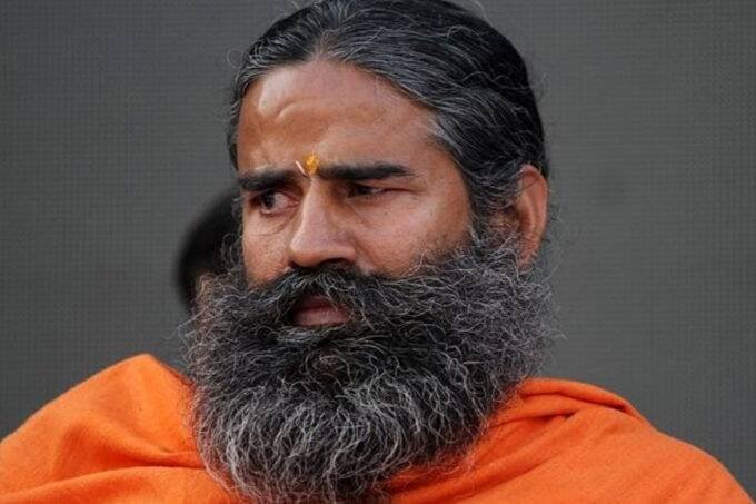 बाबा रामदेव ने यह भी दावा किया कि हम ऑक्सफ़ोर्ड और कैम्ब्रिज से भी बड़ा विश्वविद्यालय बनाएंगे। (एक्सप्रेस फोटो: गजेन्द्र यादव)