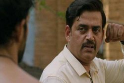 जब शाहरुख की फिल्म के सेट पर शख्स ने भोजपुरी को बताया ‘गरीबों की भाषा’, नाराज़ रवि किशन ने लिया था ऐसा प्रण