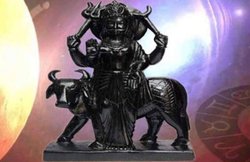 किन राशियों पर चल रही है शनि साढ़े साती और शनि ढैय्या जानिए यहां