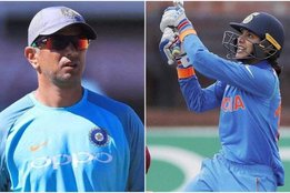 Smriti Mandhana, Smriti Mandhana double century, Rahul Dravid, dravid bat, Indian Women Cricket Team, cricket news, स्मृति मंधाना, jansatta