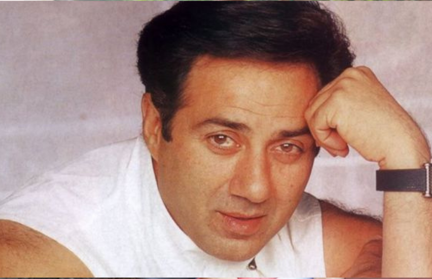 सनी देओल (Sunny Deol) अपने पिता धर्मेंद्र की कापी माने जाते हैं। पिता की तरह ही वह भी नरम-धरम हैं। धर्मेंद्र (Dharmendra) की तरह ही दोस्तों के लिए हमेशा खड़े रहने वाले सनी ने एक बार केवल अपने दोस्त के कहने पर एक नहीं करीब 8 फिल्में छोड़ दी थीं। हालांकि, एक समय सनी ने यह भी कहा था कि इंडस्ट्री में उन्हें कोई काम नहीं देता। इसके बाद उन्होंने अपने और अपने भाई के लिए खुद फिल्में बनानी शुरू कर दी थीं। सनी के दोस्त निर्देशक चंद्रप्रकाश (Chandra prakash) ने सनी की दरियादिली से जुड़ी कई बातें बताई थीं। चलिए जानें।