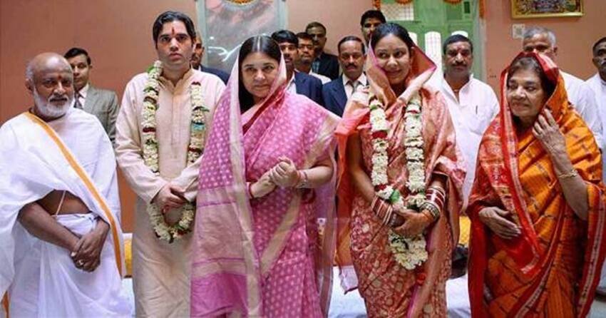 शादी के दो साल बाद 18 मार्च 2013 को उनके घर एक बेटी का जन्म हुआ। बेटी का नाम रखा गया आध्या प्रियदर्शिनी गांधी।