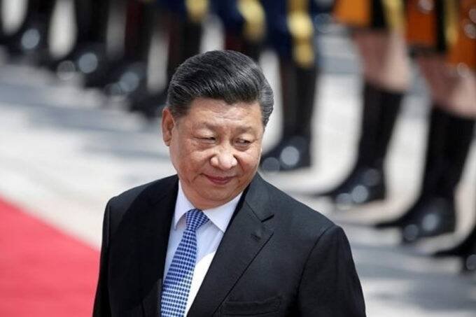 चीन के कई नेता समय-समय पर तिब्बत जाते हैं, लेकिन चीन की सत्तारूढ़ कम्युनिस्ट पार्टी के प्रमुख शी जिनपिंग हाल के वर्षों में तिब्बत के सीमावर्ती शहर का दौरा करने वाले संभवत: पहले शीर्ष नेता हैं। (फोटो - रायटर्स) चीन के कई नेता समय-समय पर तिब्बत जाते हैं, लेकिन चीन की सत्तारूढ़ कम्युनिस्ट पार्टी के प्रमुख शी जिनपिंग हाल के वर्षों में तिब्बत के सीमावर्ती शहर का दौरा करने वाले संभवत: पहले शीर्ष नेता हैं। (फोटो - रायटर्स)