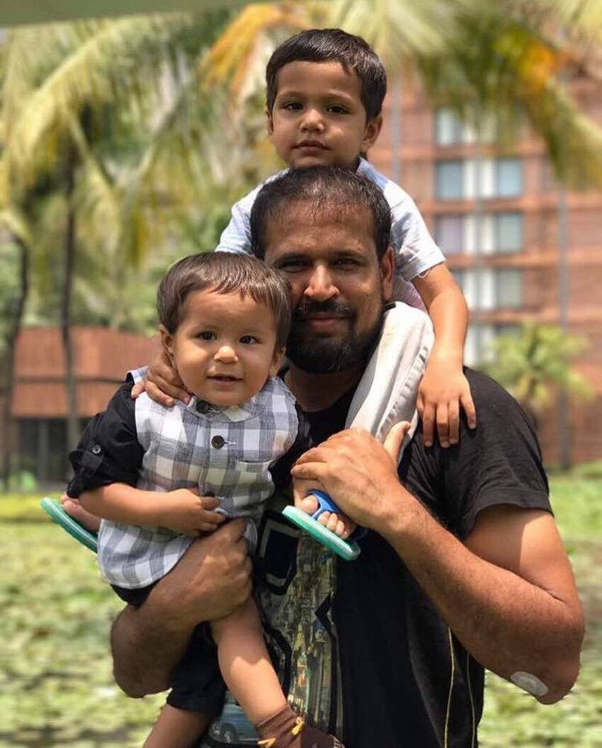 इरफान पठान की तरह टीम इंडिया के तूफानी आलराउंडर यूसुफ पठान के दो बच्चे हैं।