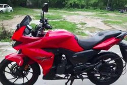 यहां बिक रही 670 किलोमीटर चल चुकी Hero Xtreme 200S, जानें प्राइस और अन्य डिटेल
