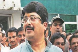 raja bhaiya,raja bhaiya birthday,bahubali raja bhaiya,raghuraj pratap singh,kunda mla