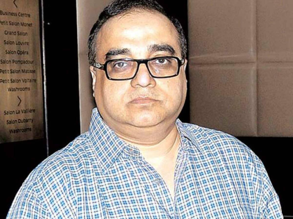 राजकुमार का कहना था कि डॉयरेक्टर होकर मैं सीन को बेहतरीन मान रहा था, लेकिन ट्विंकल जिद्द पर अड़ी थीं कि उन्हें ये सीन दोबारा करना है।