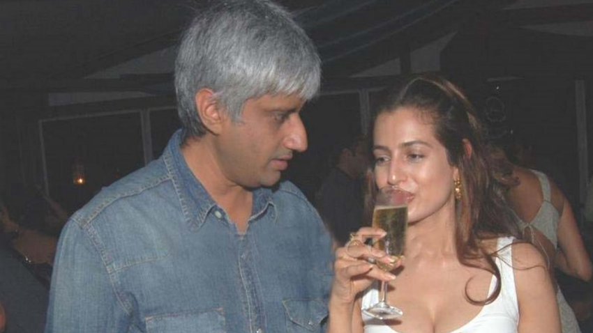 ‘इंडियन एक्स्प्रेस’ को दिए इंटरव्यू में विक्रम भट्ट ने अमीषा और सुष्मिता सेन संग अफेयर की बात स्वीकार की थी। हांलांकि, उन्होंने कहा था कि दोनों ही अफेयर में गहराई नहीं थी।