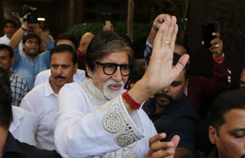 भारत में अफ़ग़ानिस्तान के राजदूत शाइदा मोहम्मद अब्दाली ने बीबीसी से बातचीत में बताया था कि अमिताभ बच्चन की लोकप्रियता अफगानिस्तान में बहुत रही है। ( 24 घंटे के अंदर जब अमिताभ बच्चन को पूर्व पीएम वीपी सिंह भेजना चाहते थे जेल, सोनिया गांधी के परिवार से करीबी पड़ी थी भारी )