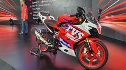TVS Motors ने लॉन्च किया Apache RR 310 का अपडेट वर्जन, जानें कीमत और फीचर्स की पूरी डिटेल