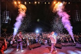 B Praak,hardy sandhu