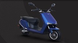 BGauss A2: 7 हजार रुपये डाउनपेमेंट देकर खरीदें ये इलेक्ट्रिक स्कूटर, भरनी होगी 1500 रुपये की EMI