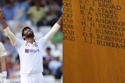 जसप्रीत बुमराह को पांच विकेट लेने पर मिला खास इनाम, ट्रेंट ब्रिज के ऑनर बोर्ड पर दूसरी बार दर्ज हुआ नाम; देखें&nbsp;Video