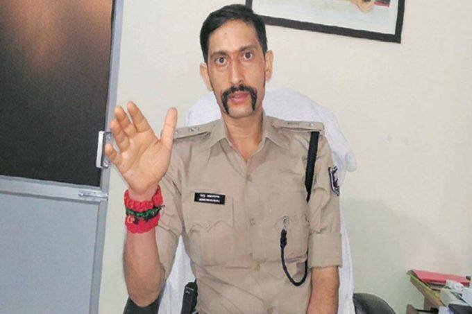 Manu Maharaj, IPS officer