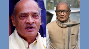 Former MP CM Digvijay Singh and Former PM PV Narsimha Rao