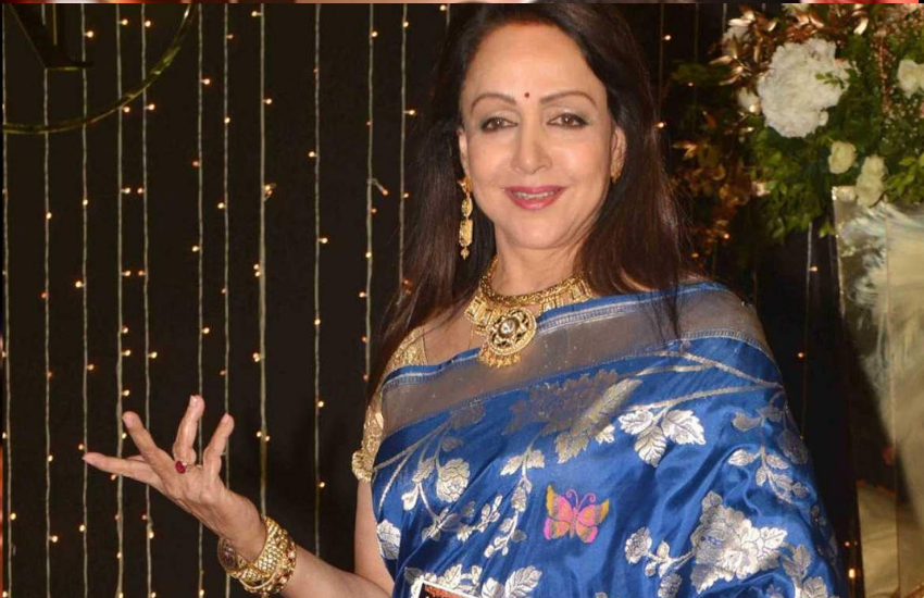 बॉलीवुड की ड्रीमगर्ल हेमा मालिनी बीजेपी से मथुरा की सांसद हैं। हेमा की तरह ही कई और एक्ट्रेसेस भी अन्य पार्टियों से जुड़ी हुई हैं। बीजेपी की धुर विरोधी सपा और कांग्रेस के साथ ही अन्य दलों की एक्ट्रेसेस से हेमा के संबंध कैसे हैं, आइए जानें।