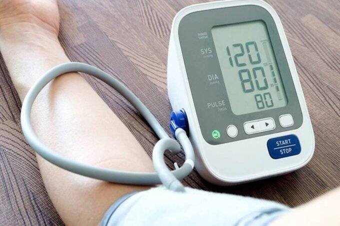 high blood pressure, heart diseases, high bp symptoms, high bp ke lakshan