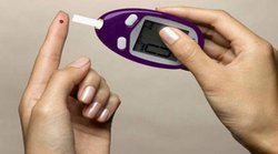 इन 8 शुरुआती लक्षणों से करें High Blood Sugar की पहचान, जानें