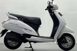 Honda Activa 22 हजार में देगी ये कंपनी, साथ मिलेगी 60 kmpl माइलेज के साथ मनी बैक गारंटी